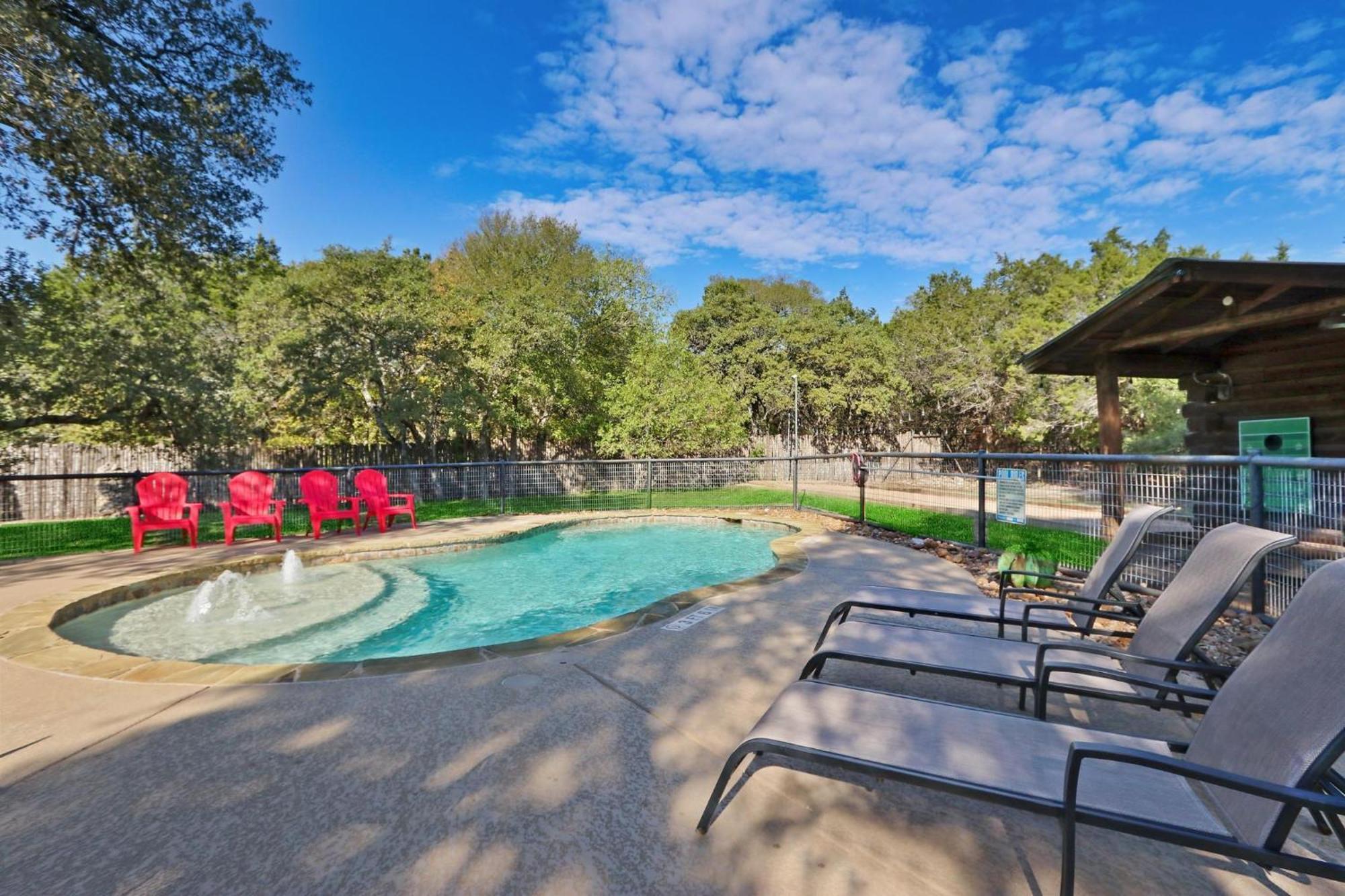 Wimberley Log Cabins Resort And Suites- Unit 5 Eksteriør bilde