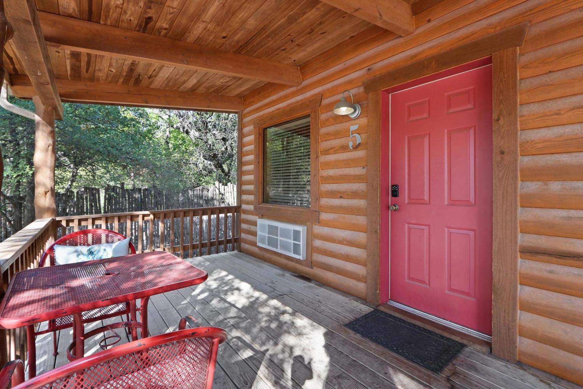 Wimberley Log Cabins Resort And Suites- Unit 5 Eksteriør bilde